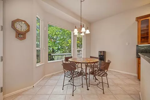 Dining - 2120 Bear Rock Rd, Placerville, CA 95667 photo 2 of 2