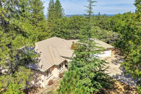 View/Area - 2120 Bear Rock Rd, Placerville, CA 95667 photo 2 of 5