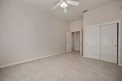 Bedroom - 2120 Bear Rock Rd, Placerville, CA 95667 photo 2 of 8