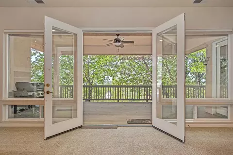 Entry Way - 2120 Bear Rock Rd, Placerville, CA 95667 photo 4 of 5