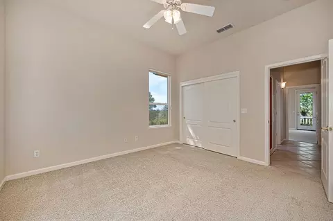 Bedroom - 2120 Bear Rock Rd, Placerville, CA 95667 photo 4 of 8