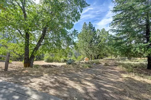 Exterior - 2120 Bear Rock Rd, Placerville, CA 95667 photo 16 of 16