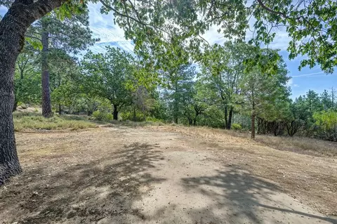 Exterior - 2120 Bear Rock Rd, Placerville, CA 95667 photo 15 of 16