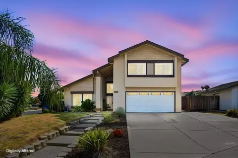 9981 Parkhurst Ct, Elk Grove, CA 95624