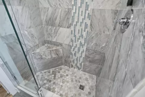 Bath - 805 Edison Ave, Modesto, CA 95350 photo 4 of 4