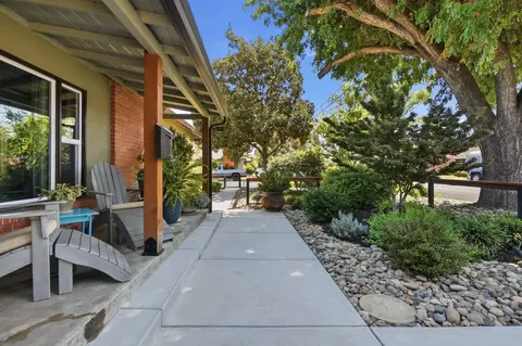 Exterior - 805 Edison Ave, Modesto, CA 95350 photo 6 of 21