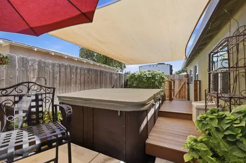 Exterior - 805 Edison Ave, Modesto, CA 95350 photo 18 of 21