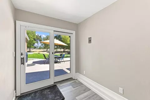 Entry Way - 6267 E Jahant Rd, Acampo, CA 95220 photo 3 of 3