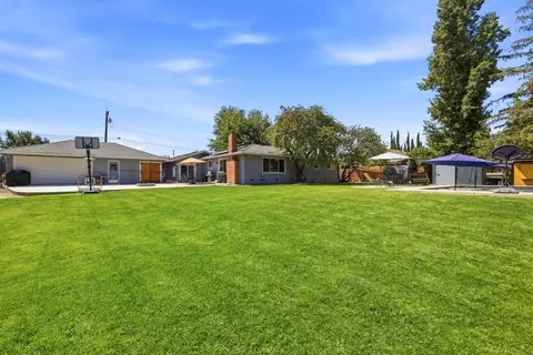 Exterior - 6267 E Jahant Rd, Acampo, CA 95220 photo 11 of 15