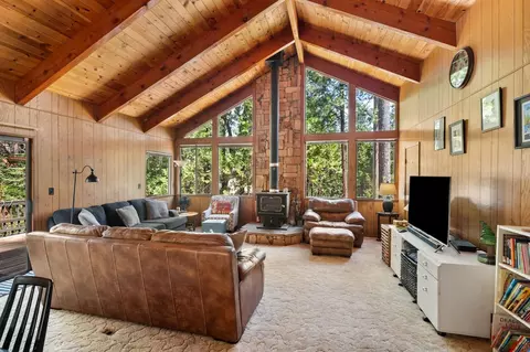 Living - 451 Moran Rd, Arnold, CA 95223 photo 1 of 2