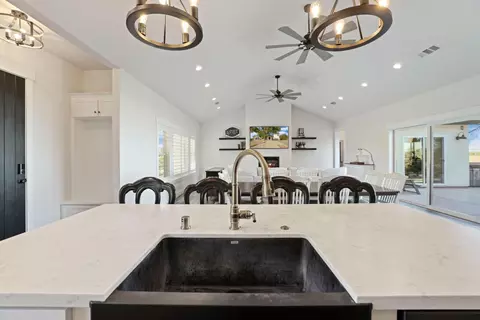 Kitchen - 21379 N Mann Rd, Acampo, CA 95220 photo 4 of 7