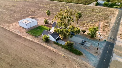View/Area - 21379 N Mann Rd, Acampo, CA 95220 photo 4 of 8