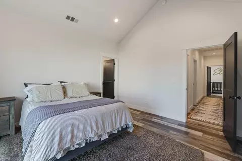 Bedroom - 21379 N Mann Rd, Acampo, CA 95220 photo 4 of 5
