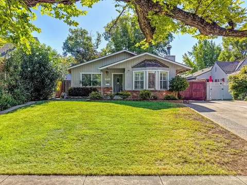 1733 38th St, Sacramento, CA 95816