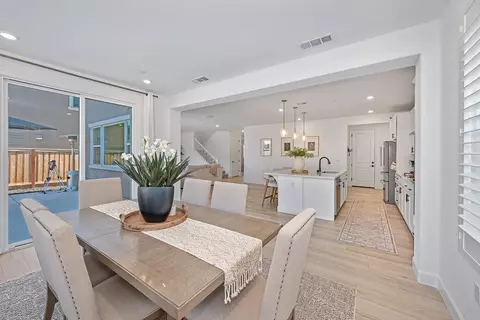 Dining - 2641 Hickory Ln, Lodi, CA 95242 photo 3 of 3
