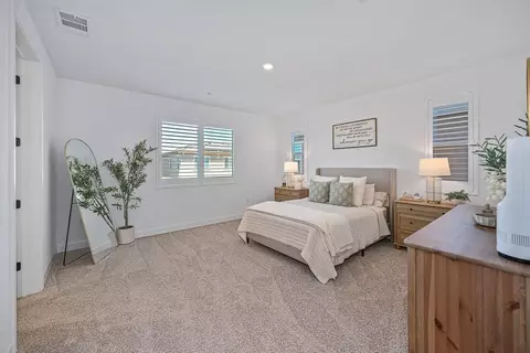 Bedroom - 2641 Hickory Ln, Lodi, CA 95242 photo 7 of 10
