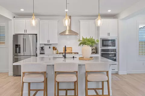 Kitchen - 2641 Hickory Ln, Lodi, CA 95242 photo 2 of 6