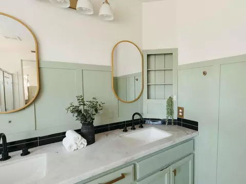 Bath - 3721 Independence Pl, Rocklin, CA 95677 photo 2 of 4