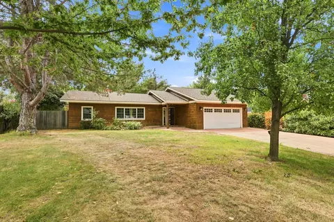 3736 Laguna Way, Sacramento, CA 95864