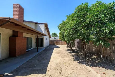 Exterior - 3161 Linfield Ct, Turlock, CA 95382 photo 6 of 18