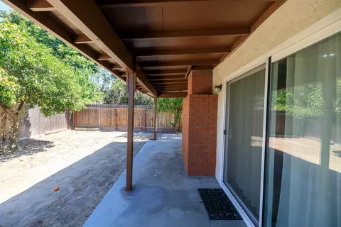 Exterior - 3161 Linfield Ct, Turlock, CA 95382 photo 4 of 18