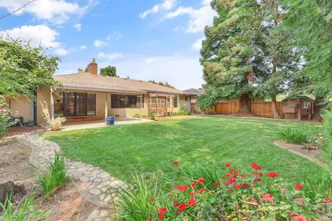 Exterior - 1076 Sand Bar Cir, Carmichael, CA 95608 photo 3 of 16