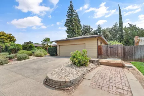 Exterior - 1076 Sand Bar Cir, Carmichael, CA 95608 photo 15 of 16