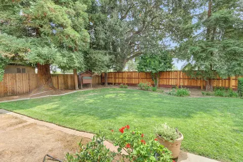 Exterior - 1076 Sand Bar Cir, Carmichael, CA 95608 photo 6 of 16
