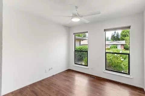 Bedroom - 1076 Sand Bar Cir, Carmichael, CA 95608 photo 7 of 8