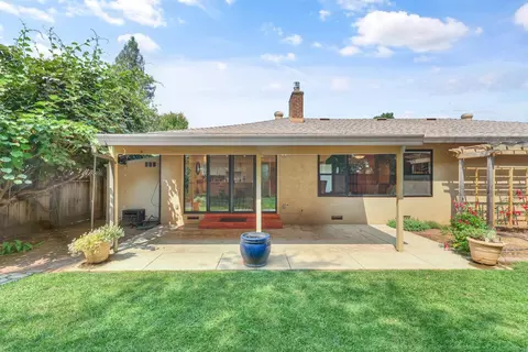 Exterior - 1076 Sand Bar Cir, Carmichael, CA 95608 photo 4 of 16