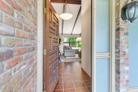 Entry Way - 1076 Sand Bar Cir, Carmichael, CA 95608 photo 2 of 3