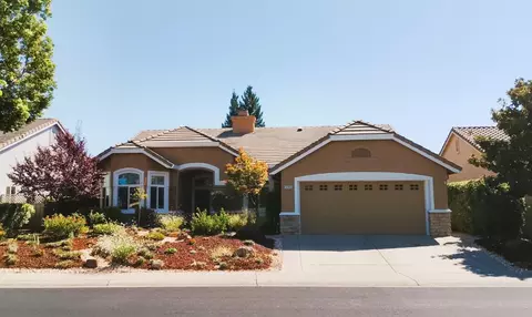 5146 Green Grove Ln, Roseville, CA 95747