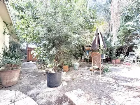 Exterior - 1305 Mayette Ave, Modesto, CA 95351 photo 4 of 6