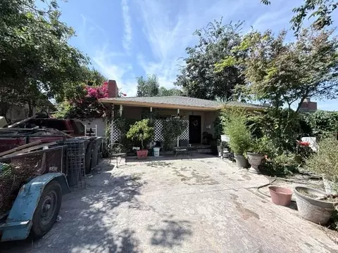 Exterior - 1305 Mayette Ave, Modesto, CA 95351 photo 3 of 6