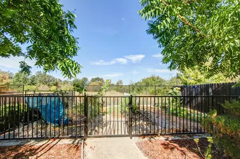 Exterior - 3833 Verona Ter, Davis, CA 95618 photo 13 of 14