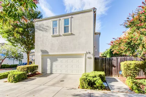 Exterior - 3833 Verona Ter, Davis, CA 95618 photo 9 of 14