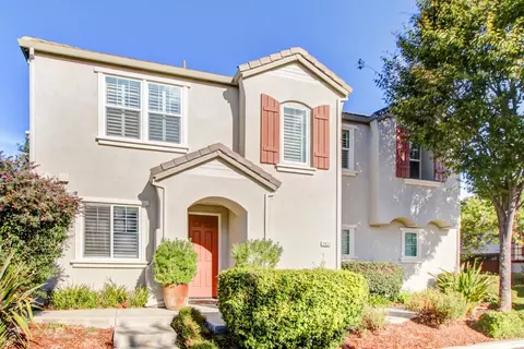 Exterior - 3833 Verona Ter, Davis, CA 95618 photo 11 of 14