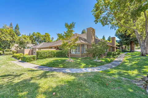 2101 Gold Rush Dr, Gold River, CA 95670