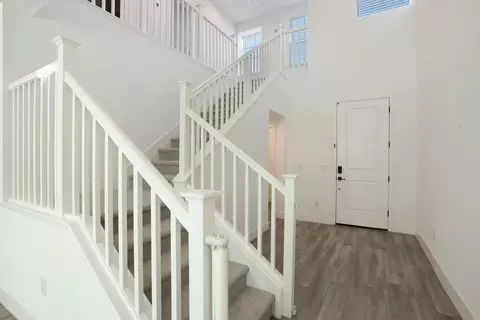 Entry Way - 98 E Calder Dr, Mountain House, CA 95391 photo 3 of 8