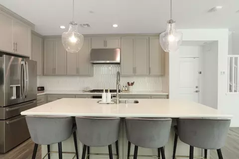 Kitchen - 98 E Calder Dr, Mountain House, CA 95391 photo 1 of 11