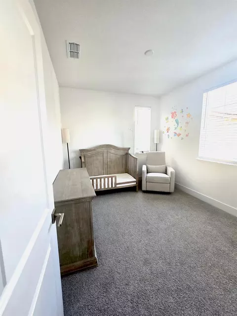 Bedroom - 98 E Calder Dr, Mountain House, CA 95391 photo 6 of 6