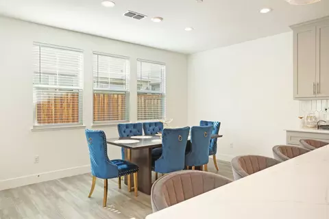 Dining - 98 E Calder Dr, Mountain House, CA 95391 photo 2 of 2