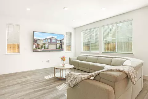 Other - 98 E Calder Dr, Mountain House, CA 95391 photo 4 of 8