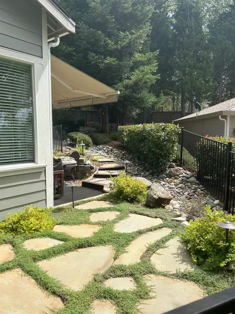Exterior - 110 Egret Pl, Grass Valley, CA 95945 photo 3 of 7