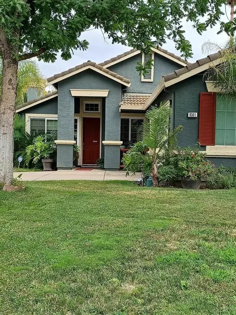 9361 Baskin Ct, Elk Grove, CA 95758