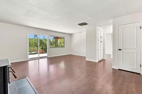 Living - 2777 Stone Ln, Placerville, CA 95667 photo 2 of 11