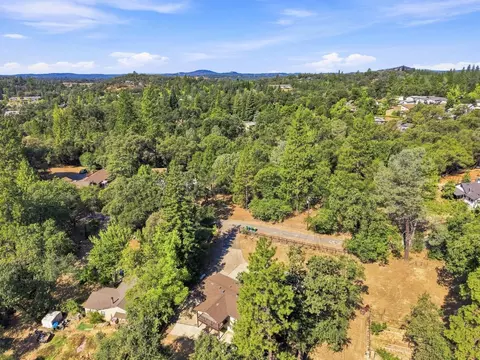 View/Area - 2777 Stone Ln, Placerville, CA 95667 photo 7 of 9