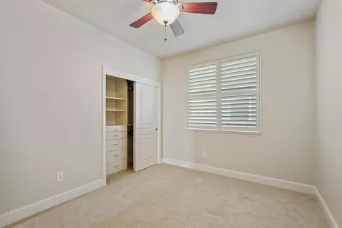 Bedroom - 2107 Katnich Ln, Lodi, CA 95242 photo 6 of 10