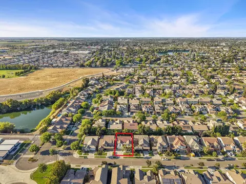 View/Area - 2107 Katnich Ln, Lodi, CA 95242 photo 5 of 5