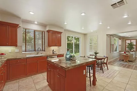 Kitchen - 2107 Katnich Ln, Lodi, CA 95242 photo 6 of 7